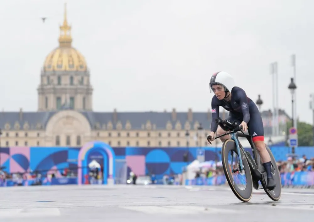 Team GB Paris Art Print "Anna Henderson Time Trial - Taking Control for Silver"